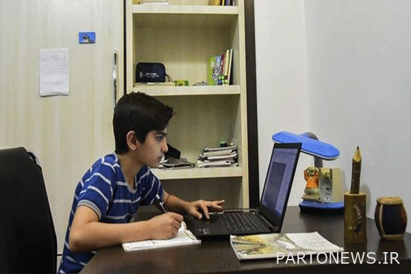 الآباء وصعوبات الحصول على جهاز لوحي والإنترنت / العائلات باهظة الثمن