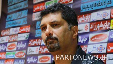 حسینی: راضی نبودیم دو بازیکن ما جدا شوند/دغدغه ما مقابل هوادار زمین مسابقه است