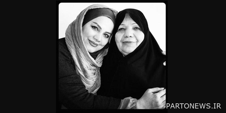 Narges Abyar sat in mourning for her mother