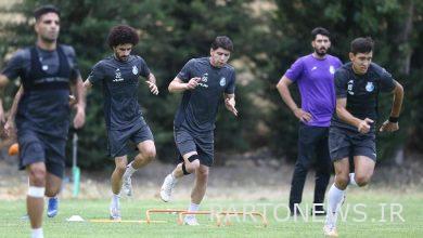 Holding the last Esteghlal exercise before traveling to Isfahan