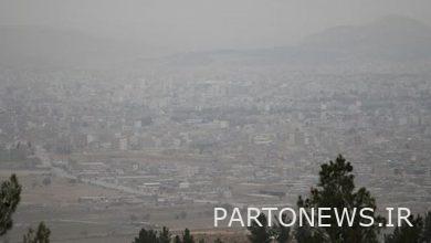 Tehran's air is still polluted / suspended particles do not leave Tehran.