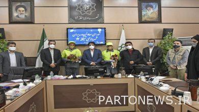 قدردانی از اقدام خودجوش دو پاکبان متعهد و دلسوز منطقه ۱۴