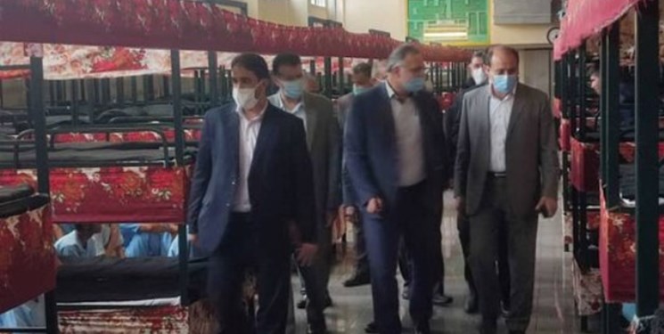 بازدید زاکانی از زندان فشافویه/کمک شهرداری به خانواده زندانیان