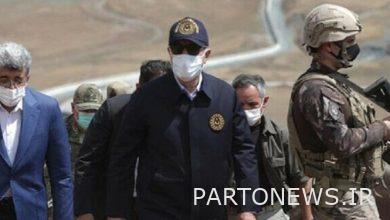 وزير الدفاع التركي وكبار القادة يزورون النقاط الحدودية مع إيران