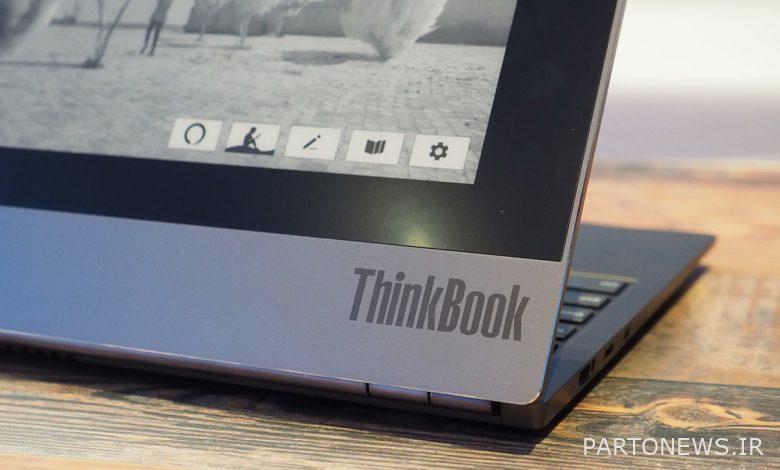 تم إصدار صورة للكمبيوتر الدفتري Lenovo Thinkbook Plus مع شاشة بجوار لوحة المفاتيح