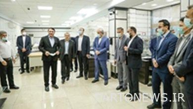 الرئيس التنفيذي لبنك سباه يزور فرع بنك سيد الشهداء في طهران