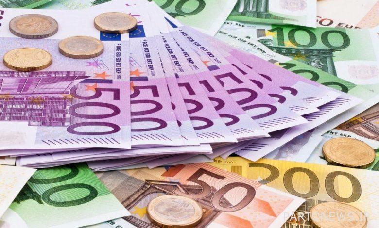 The official exchange rate of 9 currencies fell