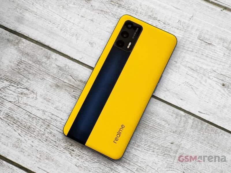 Yellow GT2 Pro - شيكاغو