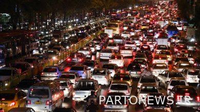 الشارع للبلدية / علينا زيادة تكلفة تواجد السيارات في المدينة