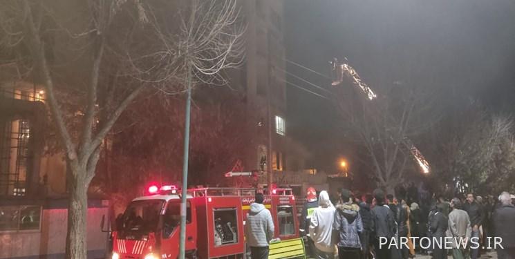 اندلاع حريق في مستودع كبير لقطع الغيار بشارع شوشة في طهران