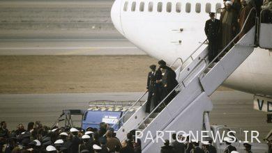 مصور أمريكي يروي الثورة الإيرانية السابعة والخمسين / قبل 43 عاما صورة الإمام رحيل من كاميرا ديفيد بارنيت كرجل العام ظهرت في مجلة تايم!