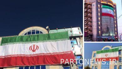 Waving 200 high flags on the high places of Tehran on the occasion of Fajr 43