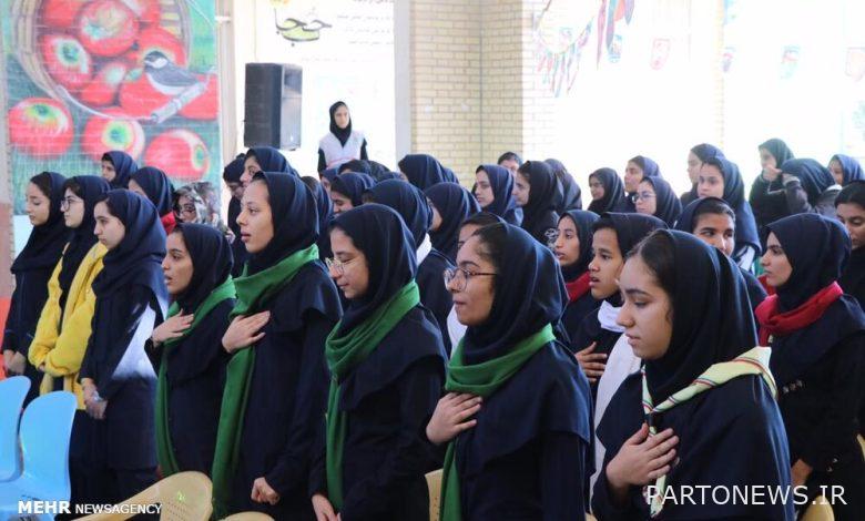 وكالة أنباء مهر تقرع جرس الثورة في مدارس أردبيل |  إيران وأخبار العالم