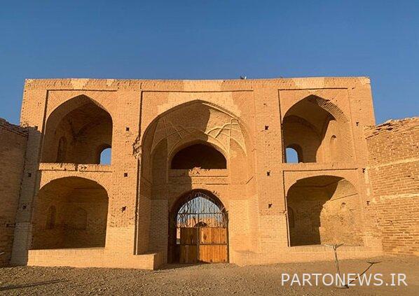 دیرگچین 3 - "أم القوافل الإيرانية" انه جرح دیرگچین 3 - "أم القوافل الإيرانية" انه جرح