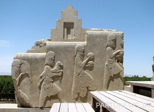 Jamshid 2 - The effect of Nowruz mirrors in the lithographs of Persepolis Jamshid 2 - The effect of Nowruz mirrors in the lithographs of Persepolis