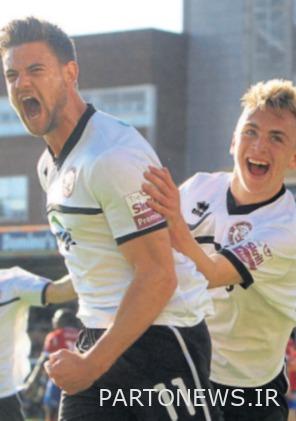 مانند واردی، بوون پسر بچه کار خود را در غیر لیگ آغاز کرد