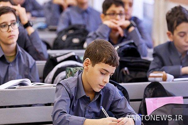 تفتح المدارس أبوابها اعتباراً من يوم غد / رصد وتقييم المدارس ذاتياً - مهر |  إيران وأخبار العالم