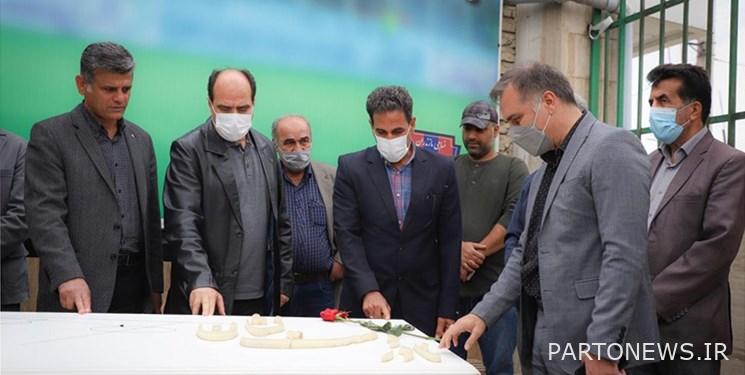 The presence of the head of the football federation on the grave of the late Nader