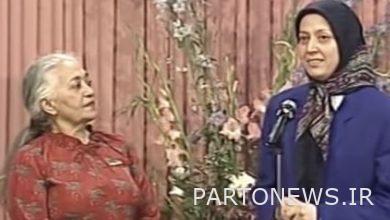 Why the name of the singer of the group of hypocrites in Sima / Marzieh?