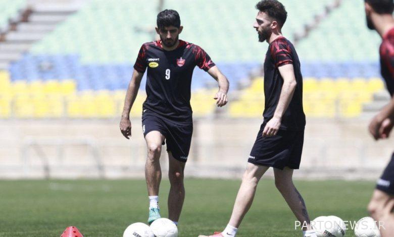 عقد التدريب الصباحي لفريق Persepolisians في صالة سيد جلال الرياضية