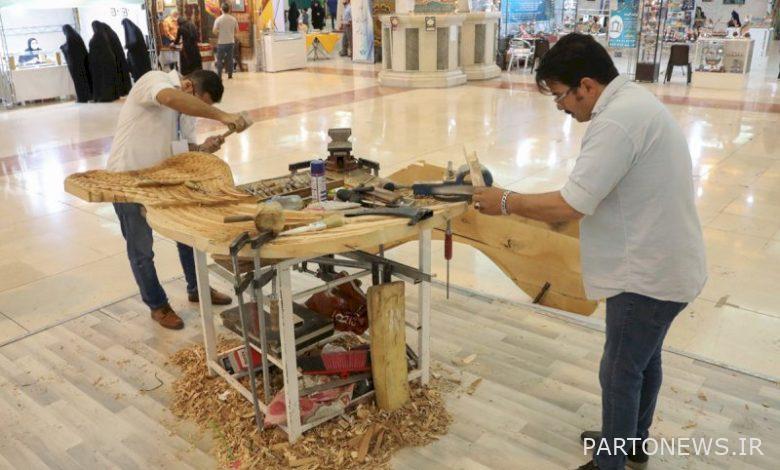 حضور فناني الأشغال اليدوية في معرض القرآن