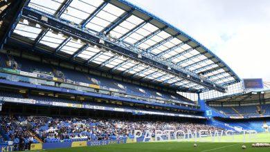 ملانگ سار، مدافع چلسی اعتراف کرد که "وضعیت عجیب" او و هم تیمی هایش را تحت تأثیر حماسه خارج از زمین پیرامون فروش باشگاه قرار داده است.