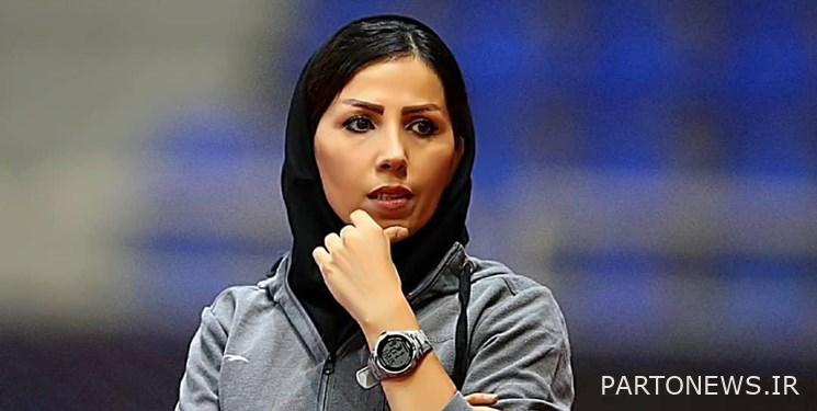 جلست المدربة الإيرانية على مقاعد البدلاء في المنتخب العراقي لكرة الصالات للسيدات