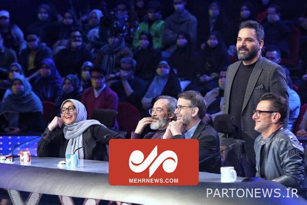 Performing a different anthem of the nineties in the New Age program - Mehr News Agency |  Iran and world's news