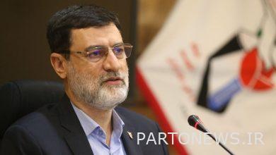 تجلیل رئیس بنیاد شهید از قهرمانی که مدال خود را به خانواده شهید اهدا کرد