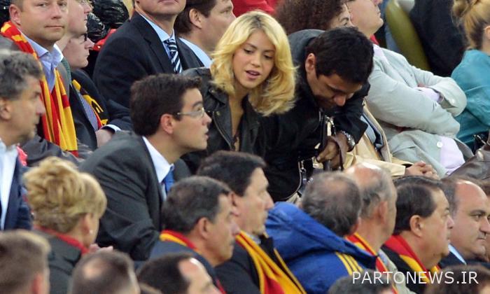 شکیرا ستاره پاپ به طور مرتب پیکه را در بازی بارسلونا تماشا می کرد