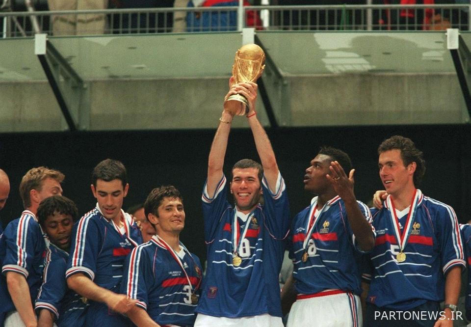 زیدان قهرمان فرانسه بود که در پیروزی 3-0 آنها مقابل برزیل یک گل زد