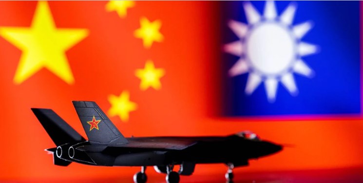 military experts;  The possibility of establishing a no-fly zone in Taiwan to prevent Pelosi from traveling