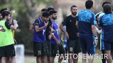 Keirosh became the translator of Esteghlal's head coach! + Photo