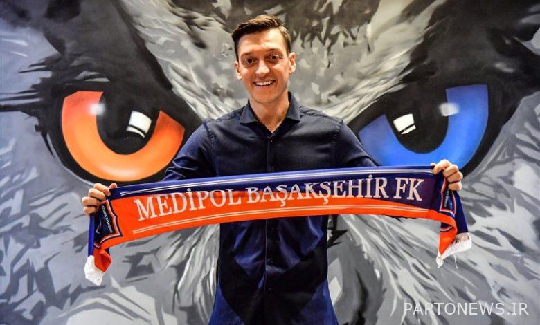 Başakşehir's unveiling of Özil and his shirt number + photo