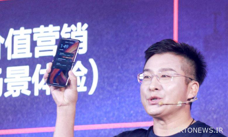 موتورولا طراحی گوشی تاشوی ریزر 2022 را به نمایش گذاشت [تماشا کنید]