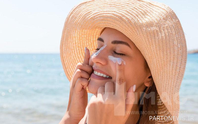 Colored and colorless sunscreen compounds