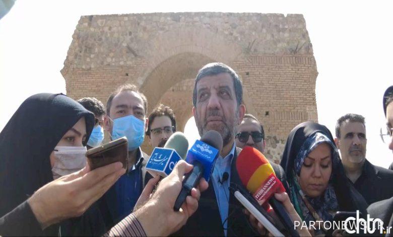 A conversation with Engineer Zarghami on the sidelines of the visit to Tepemil Shahr