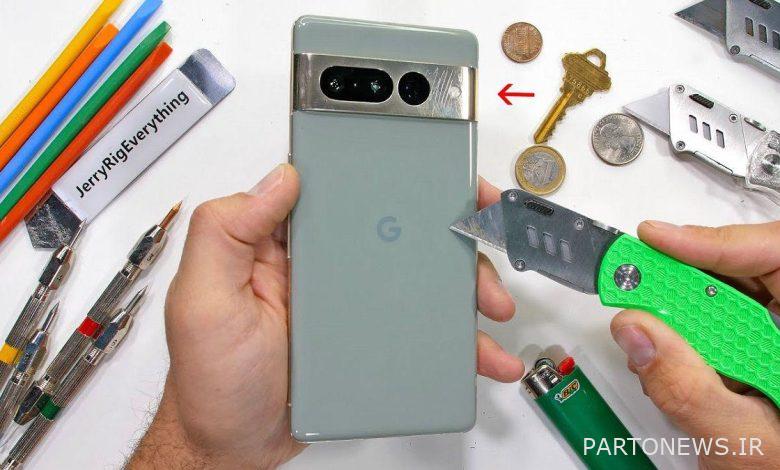 اختبار مقاومة هاتف Pixel 7 Pro ضد الخدوش والحريق + فيديو