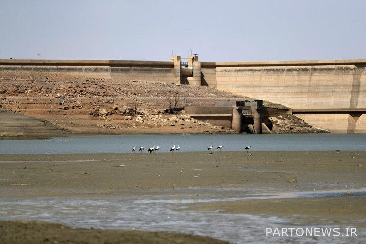 ضغط يدي لنينا على حلق آسمان خراسان رضوي