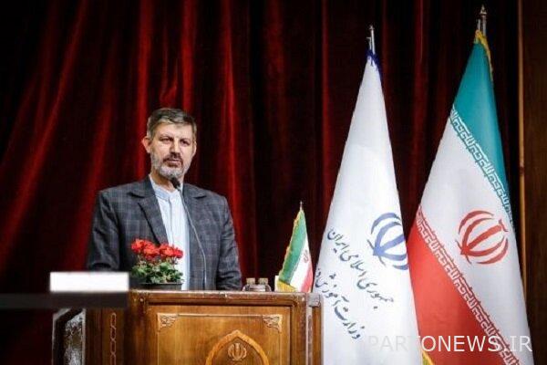 Students read books in the style of "His Tori" - Mehr News Agency Iran and world's news