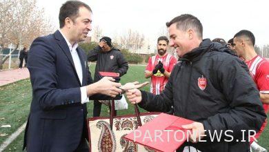 What was Persepolis' Christmas gift to foreigners?