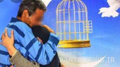 Teenagers who brought a father to his child after 6 years away