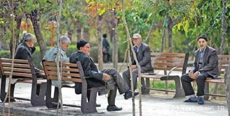 كن مستعدًا لأزمة الشيخوخة في إيران! / أصبح كبار السن الإيرانيين "أكثر عزلة" كل يوم