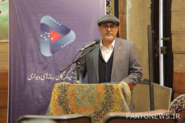 لمدة 42 عامًا ، وقفنا غير مسلحين تحت أقدام الثقافة / اهتمامات المنتجين