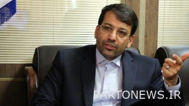 Blue customs route for well-respected economic activists