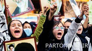 Protest gathering of Tehrani students in front of the French embassy