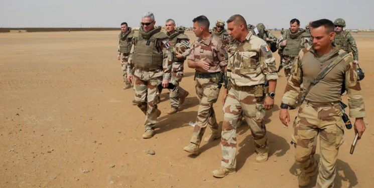 The image of French soldiers in the role of "African marauders" was not liked by Paris!/ "Black Panther" is a big seller