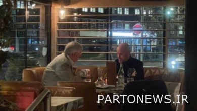 اریک تن هاگ و سر الکس فرگوسن قبل از بازی بارسلونا و فینال جام کارابائو در حال صرف شام با هم دیدند و هواداران منچستریونایتد عاشق آن هستند.