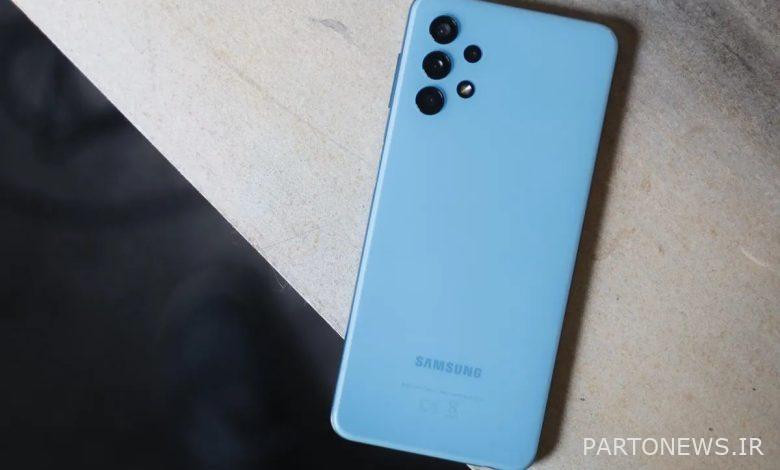 This Samsung phone has more than a week of charging! + Photo
