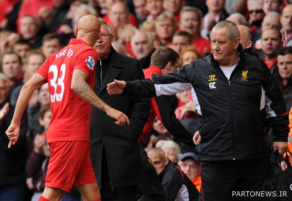 هنگامی که شلوی زمین را ترک کرد، شروع به فریاد زدن بر سر فرگوسن کرد